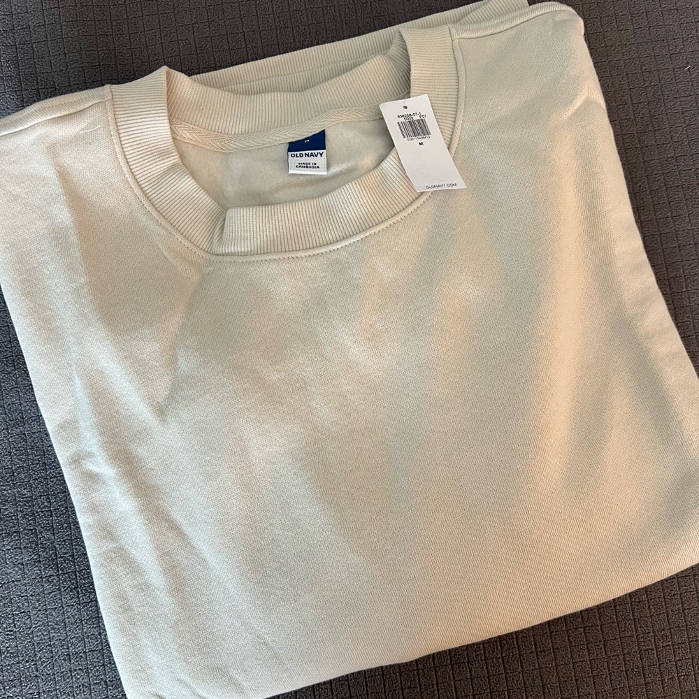 Old Navy Off-White Crewneck Sweatshirt